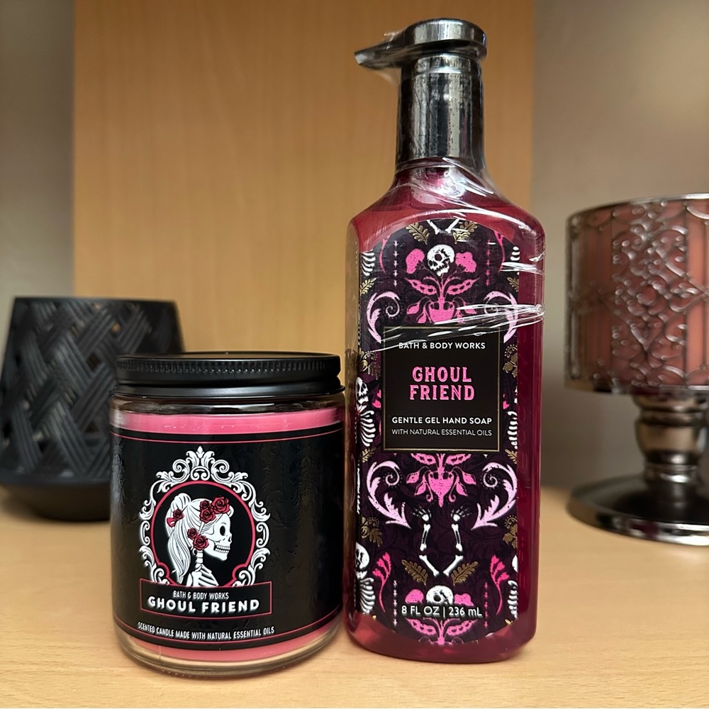 BBW Ghoul Friend Single Wick Candle & Gel Hand Soap bundle